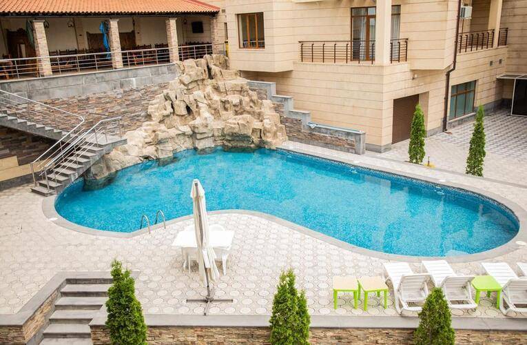 Отель Grand Hills Yerevan