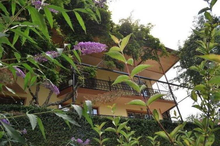Casanova Inn