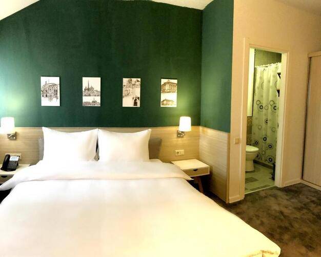 Inncity Hotel By Picnic
