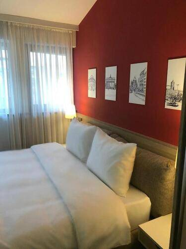 Inncity Hotel By Picnic