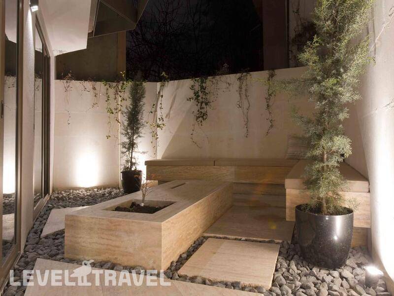 Фотография Noble22 Suites Фотография Noble22 Suites