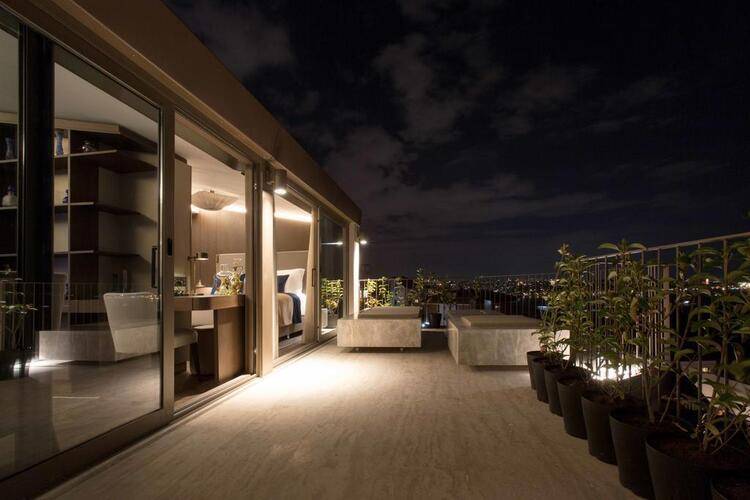 Noble22 Suites