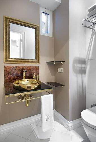 Nuru Ziya Suites