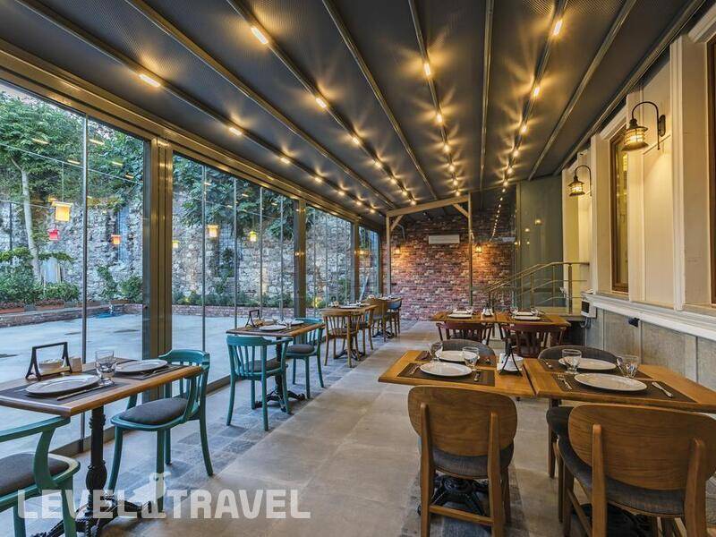 Фотография Obelisk Hotel & Suites