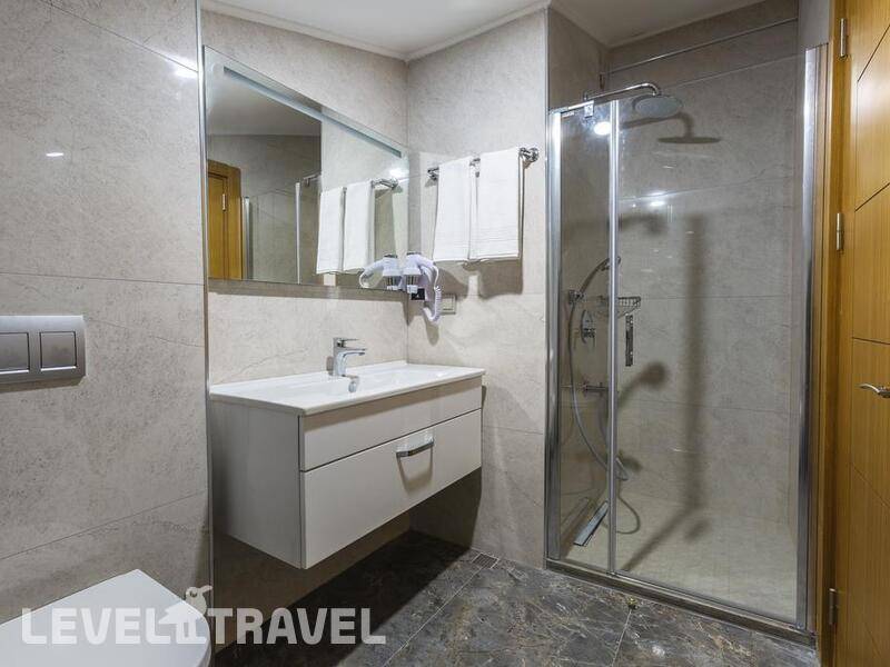 Фотография Obelisk Hotel & Suites