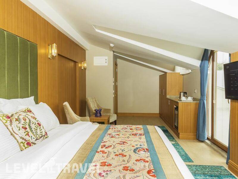 Фотография Obelisk Hotel & Suites