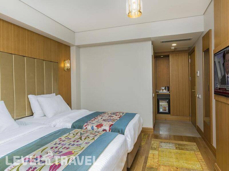 Фотография Obelisk Hotel & Suites