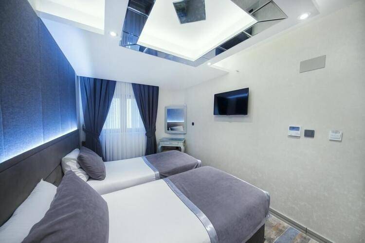 Parmada Hotel Old City
