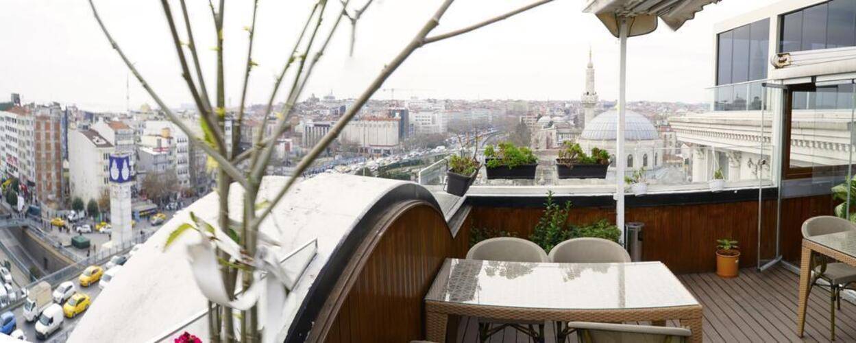 Parmada Hotel Old City