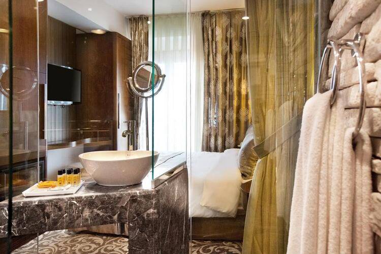 Pera Center Hotel