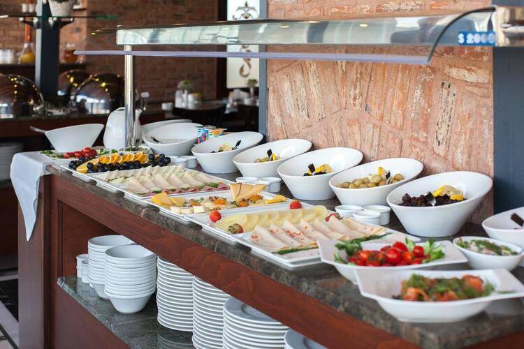 Pera Parma Hotel