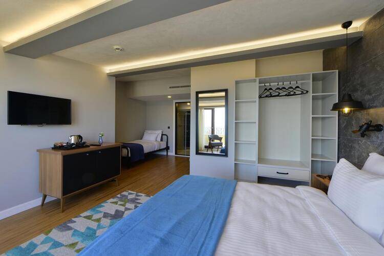 Poem Special Hotel