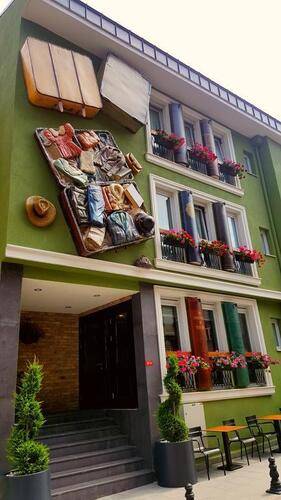 Poem Special Hotel
