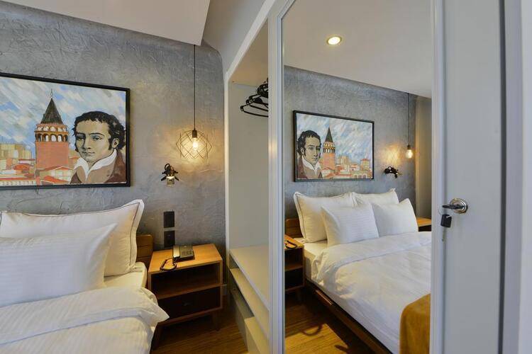 Poem Special Hotel