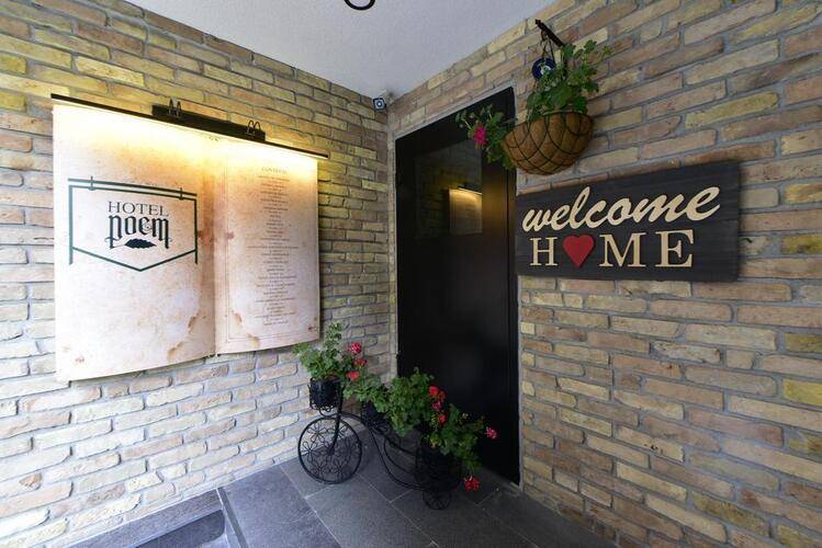 Poem Special Hotel