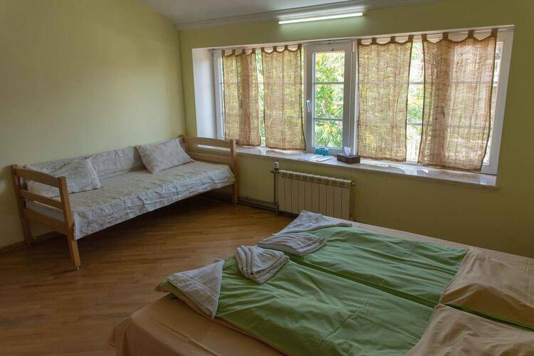 Хостел Jr's House