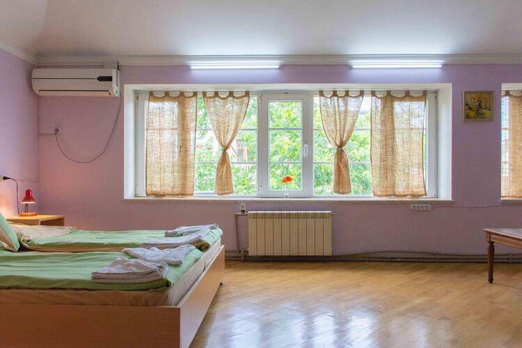 Хостел Jr's House