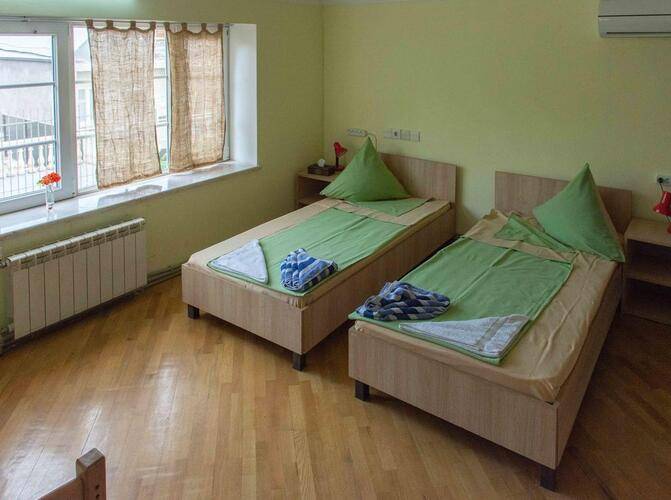 Хостел Jr's House