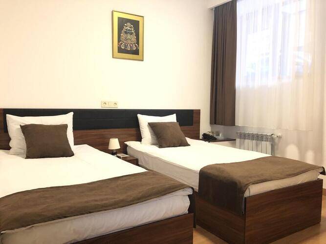 Mashtots Hotel