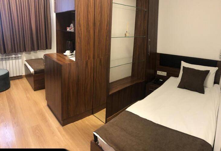 Mashtots Hotel