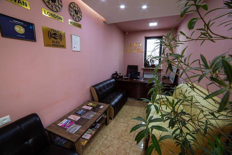 Alex Hotel