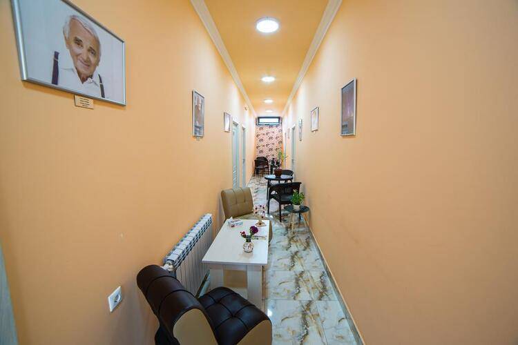 Alex Hotel