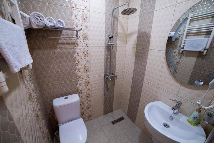Alex Hotel