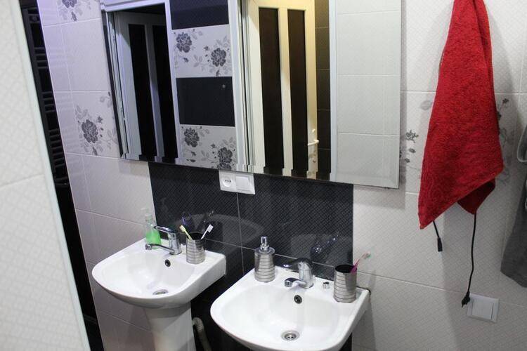 Arm Hostel