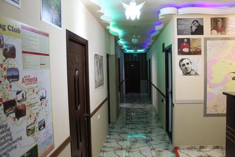 Arm Hostel