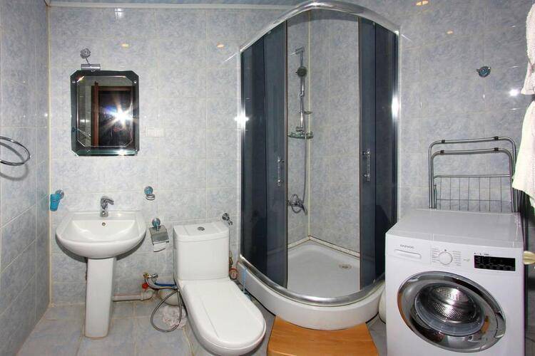Arm Hostel