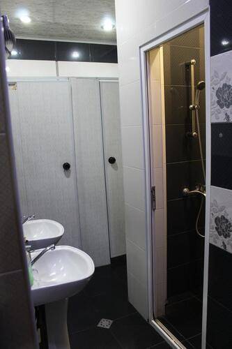 Arm Hostel