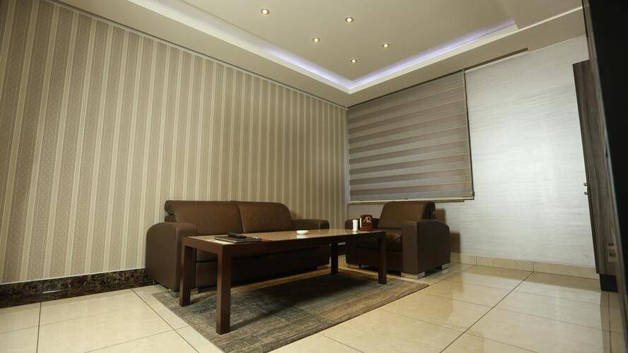 Avan Plaza Hotel