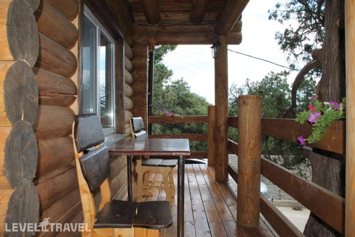 фотографии отеля Коттедж Дом Сруб В Парковой Зоне в Россия(Гаспра) - фото №6