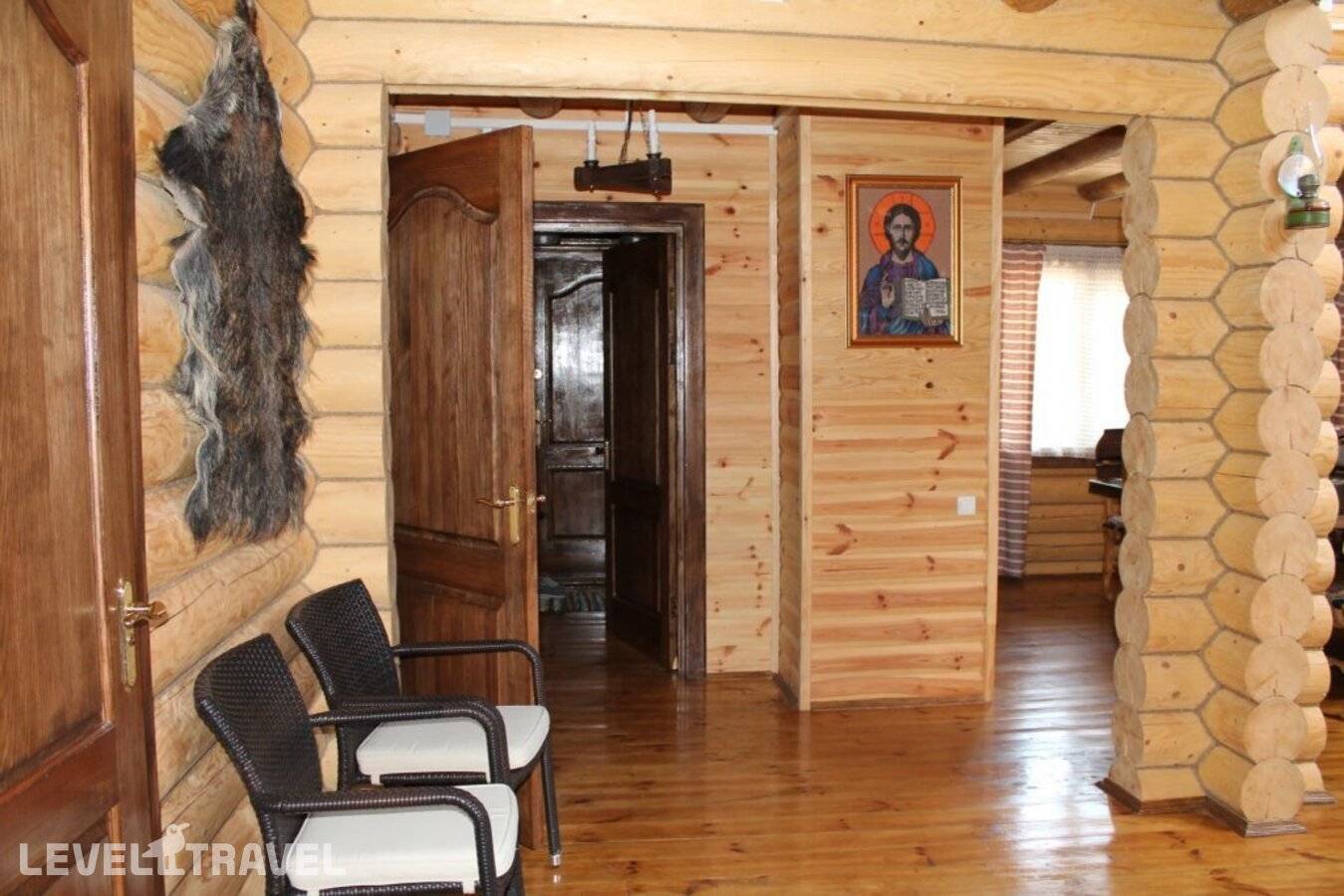 фотографии отеля Коттедж Дом Сруб В Парковой Зоне в Россия(Гаспра) - фото №11