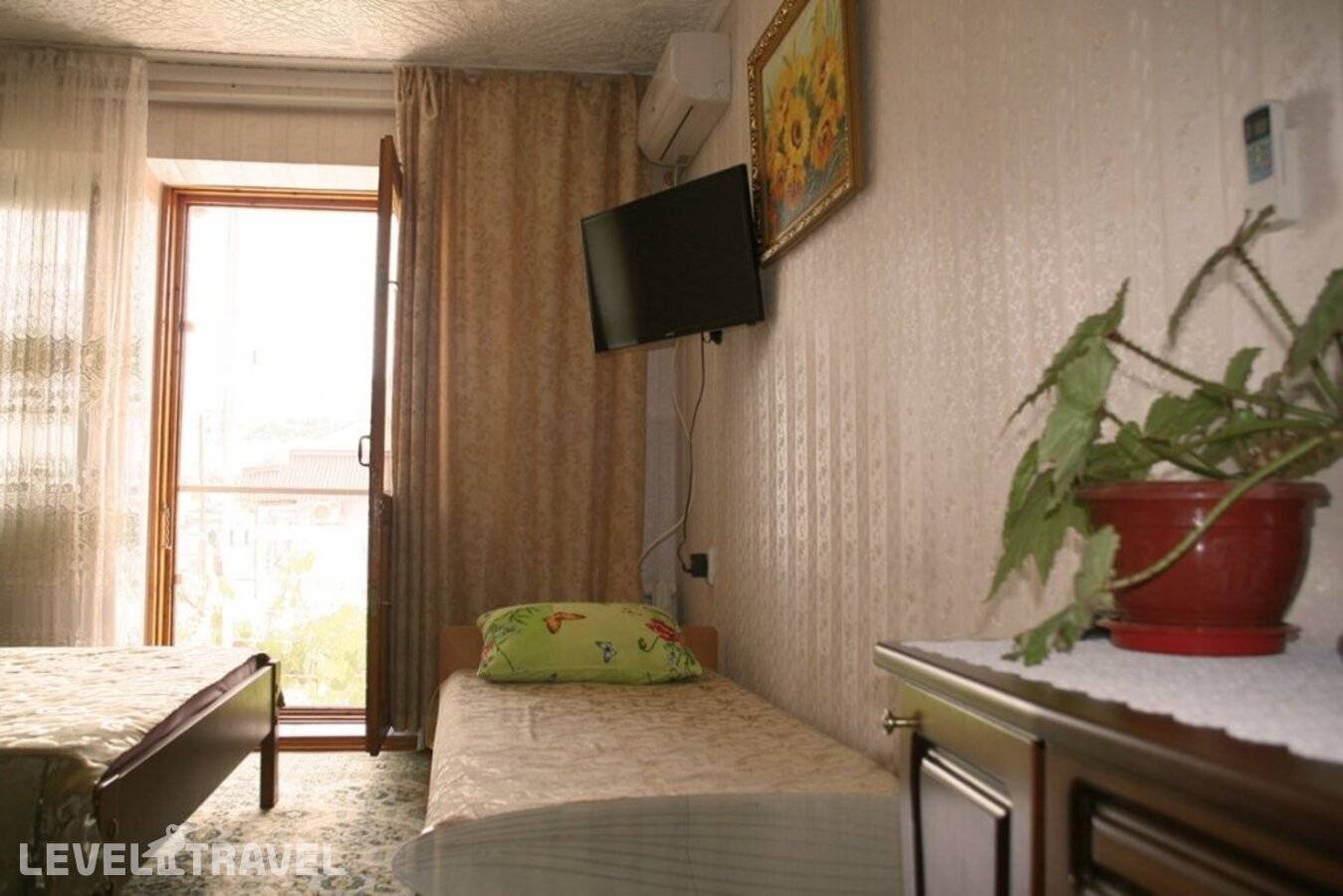 фотографии отеля Гостевой Дом Надежда в Россия(Феодосия) - фото №8