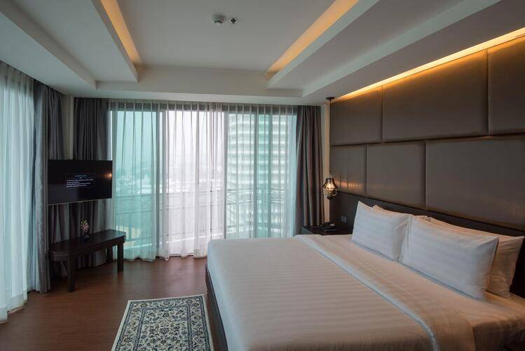 Bay Beach Resort