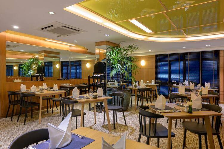 Bay Beach Resort
