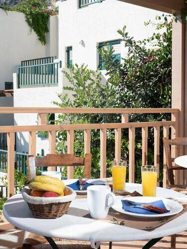 Amazones Kalimera Village