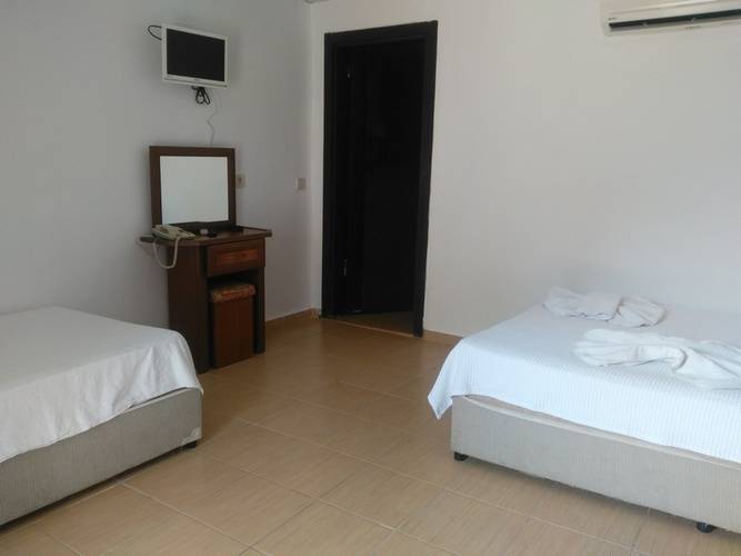 Ugur Hotel Beach