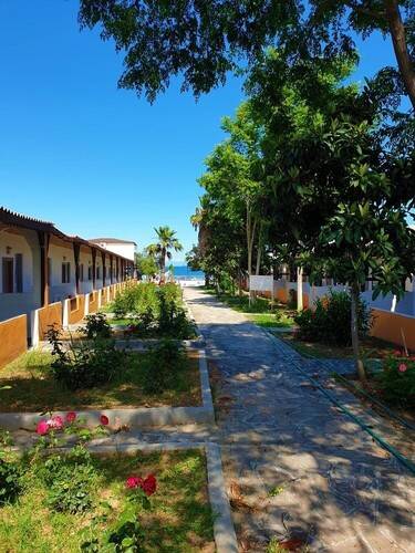 Ugur Hotel Beach