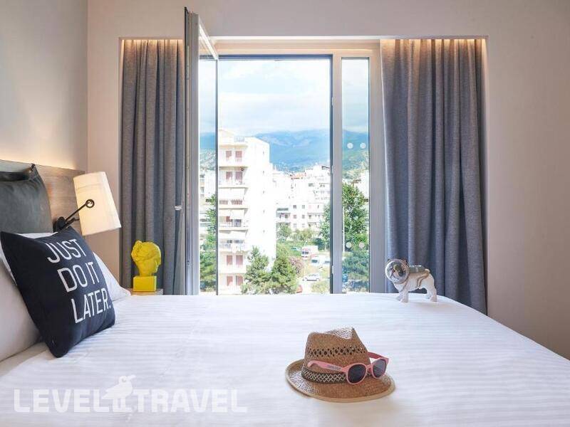 Фотография Moxy Patra Marina Hotel