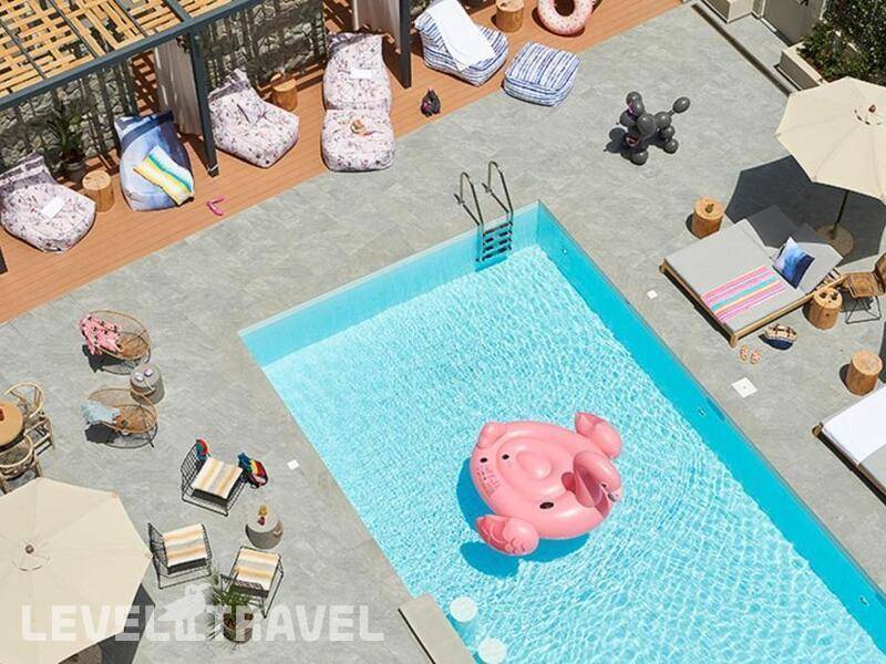 Фотография Moxy Patra Marina Hotel
