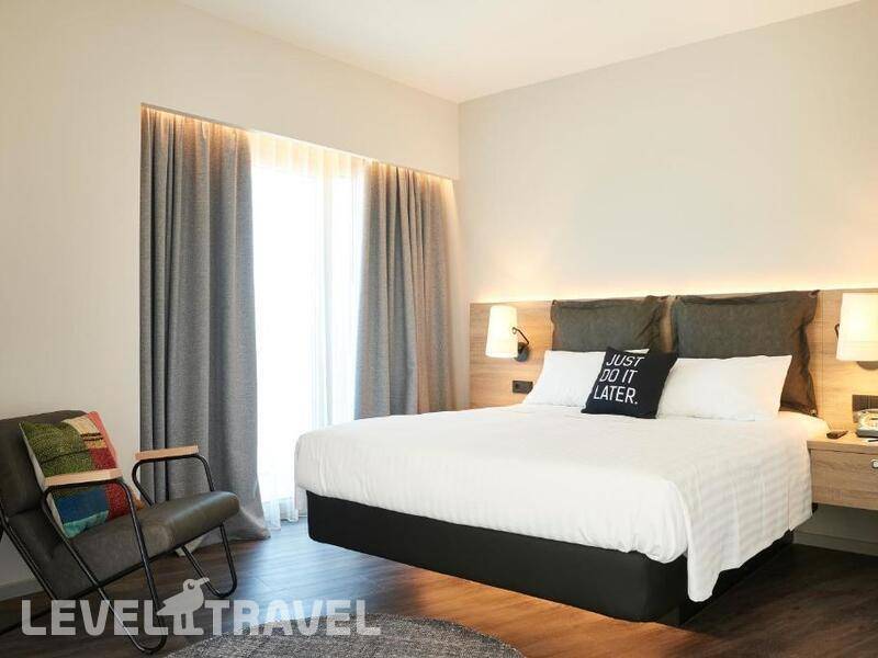 Фотография Moxy Patra Marina Hotel