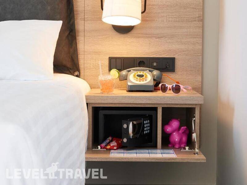 Фотография Moxy Patra Marina Hotel