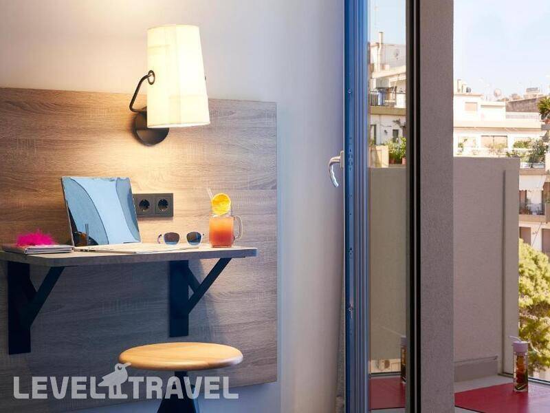 Фотография Moxy Patra Marina Hotel
