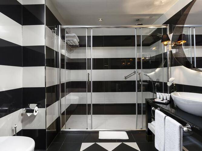 Ramada Hotel & Suites Istanbul Sisli