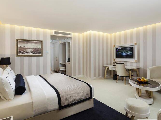 Ramada Hotel & Suites Istanbul Sisli