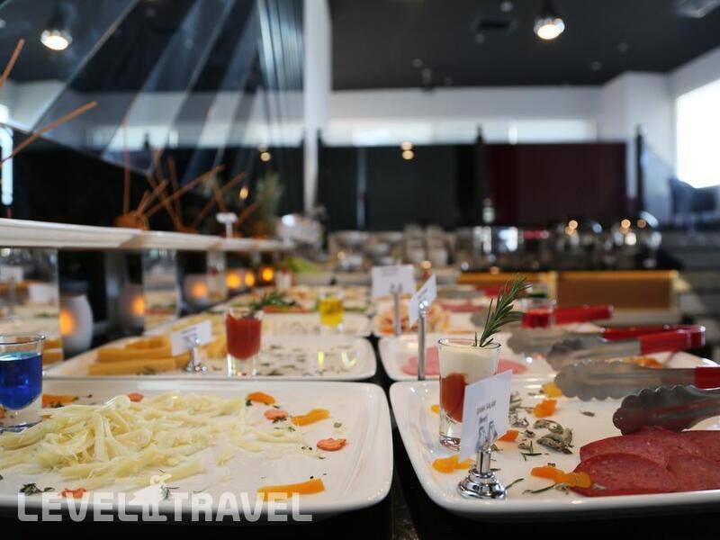 Фотография Ramada Hotel & Suites Istanbul Sisli