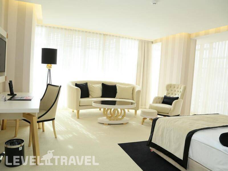 Фотография Ramada Hotel & Suites Istanbul Sisli