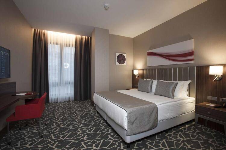 Ramada Istanbul Alibeykoy